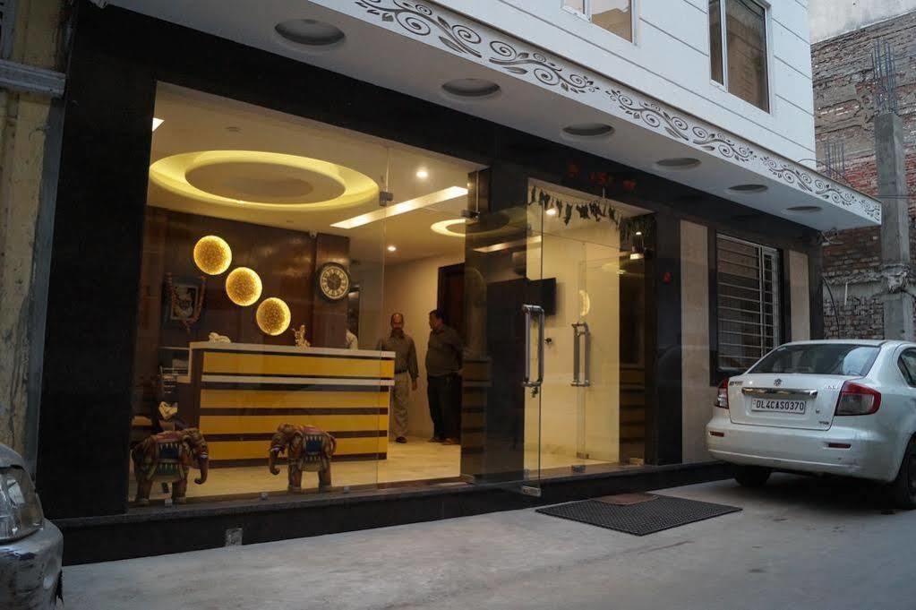 Omega Residency 호텔 뉴델리 외부 사진